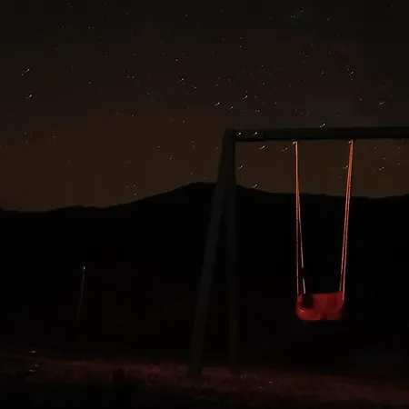 Wooden Karme Σπίτι διακοπών Koman