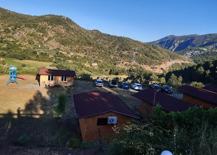Сasa de vacaciones Wooden Karme Koman