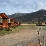 Wooden Karme Nyaraló